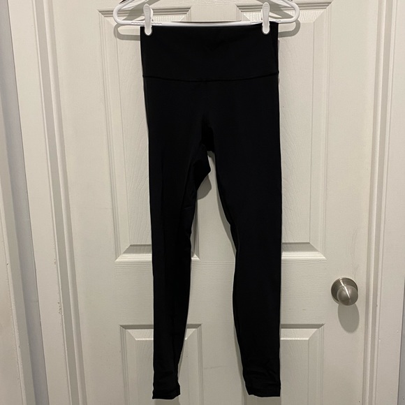 Lululemon Wunder Under Leggings 28” - Picture 1 of 3